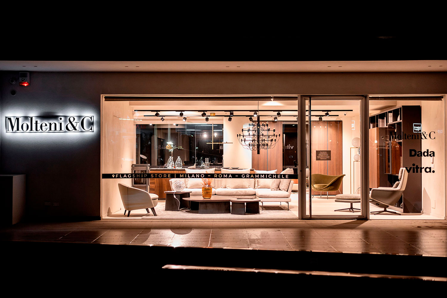 flagship store molteni &c data