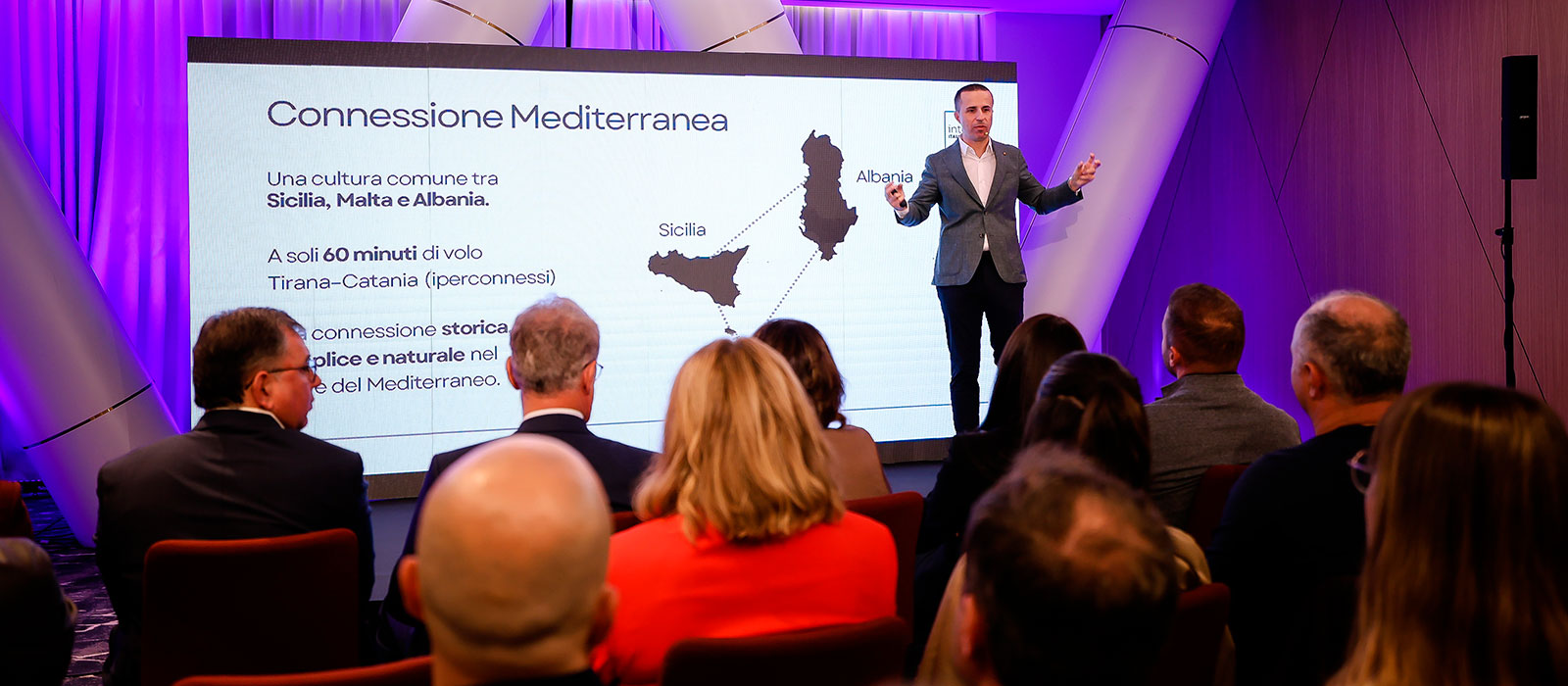evento a Tirana Interni Italia